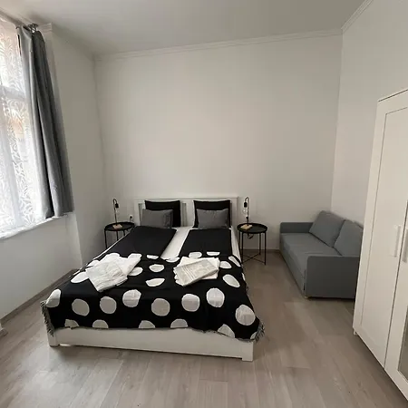 Mano I Apartment *